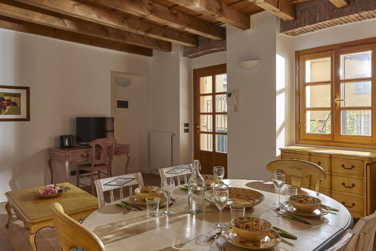 Joivy Charming Apartment Centre Of Como Exterior foto